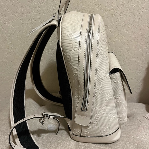 Gucci Ivory Embossed Backpack - Picture 4 of 16